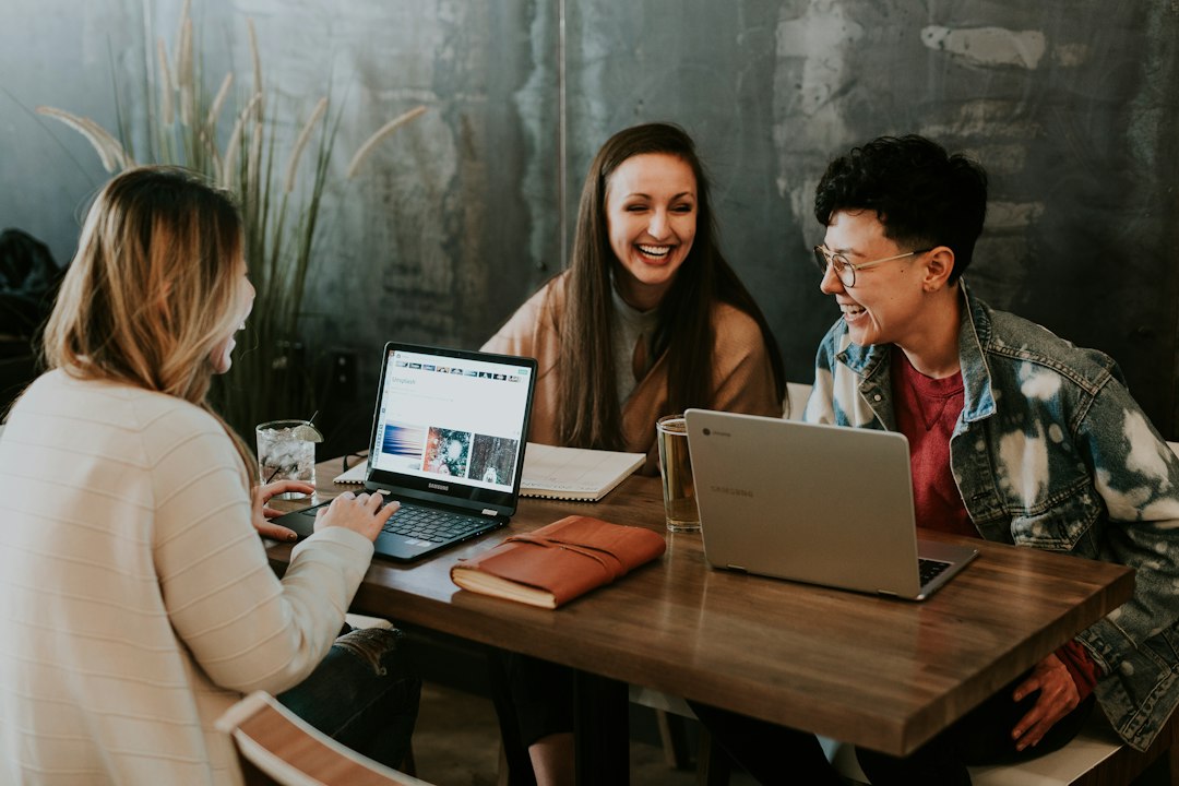 5 Dicas para Conseguir a Cooperação de Outras Áreas da Empresa